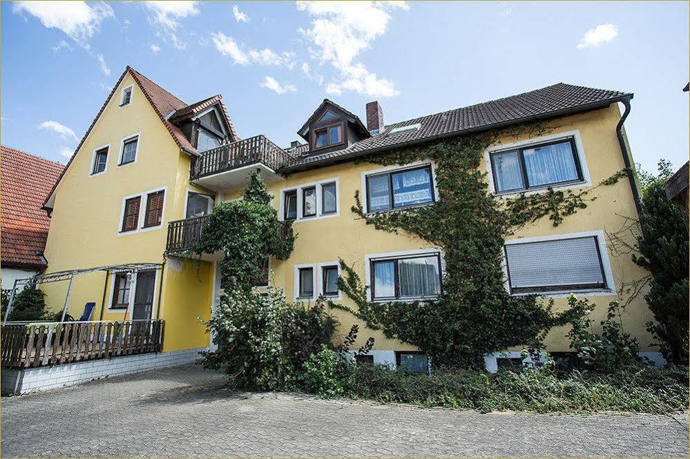 Hotel Reiterhof-Altmuehlsee Gunzenhausen Exterior photo